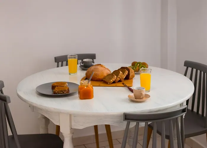 Letta's * ファイニカス