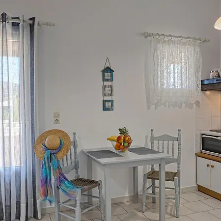 Letta's Lägenhet Finikas (Syros)
