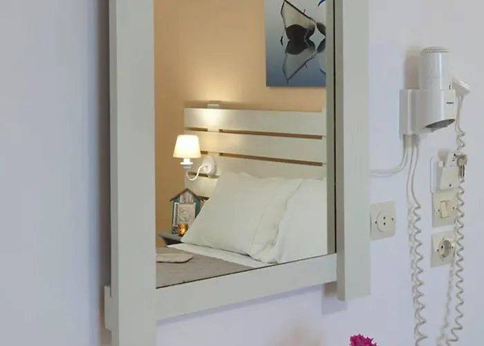 Apartment Letta's Finikas (Syros)