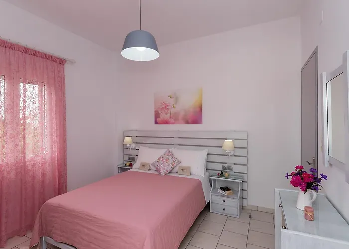 Letta's Apartment Finikas (Syros)